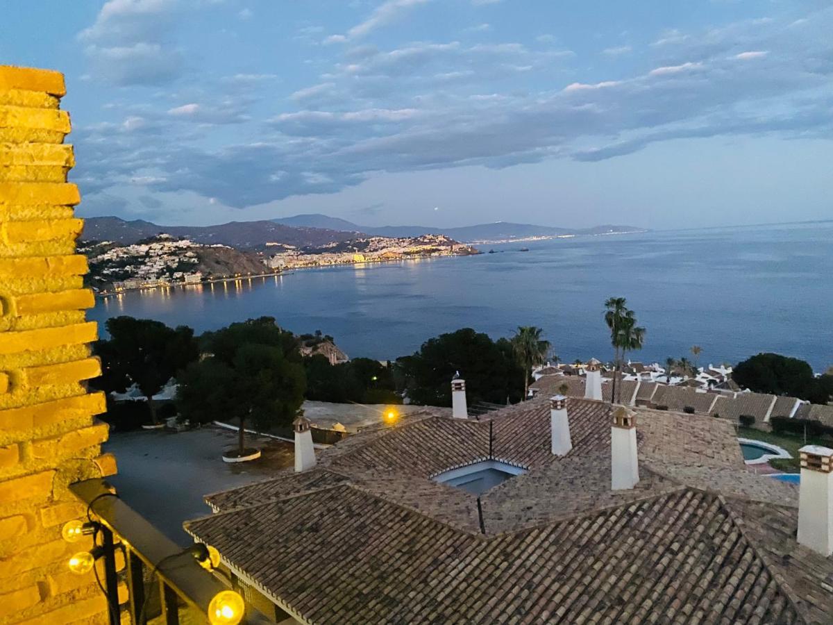 Jardines De Adnania En Marina Del Este Con Vistas Al Mar 라 에라두라 외부 사진